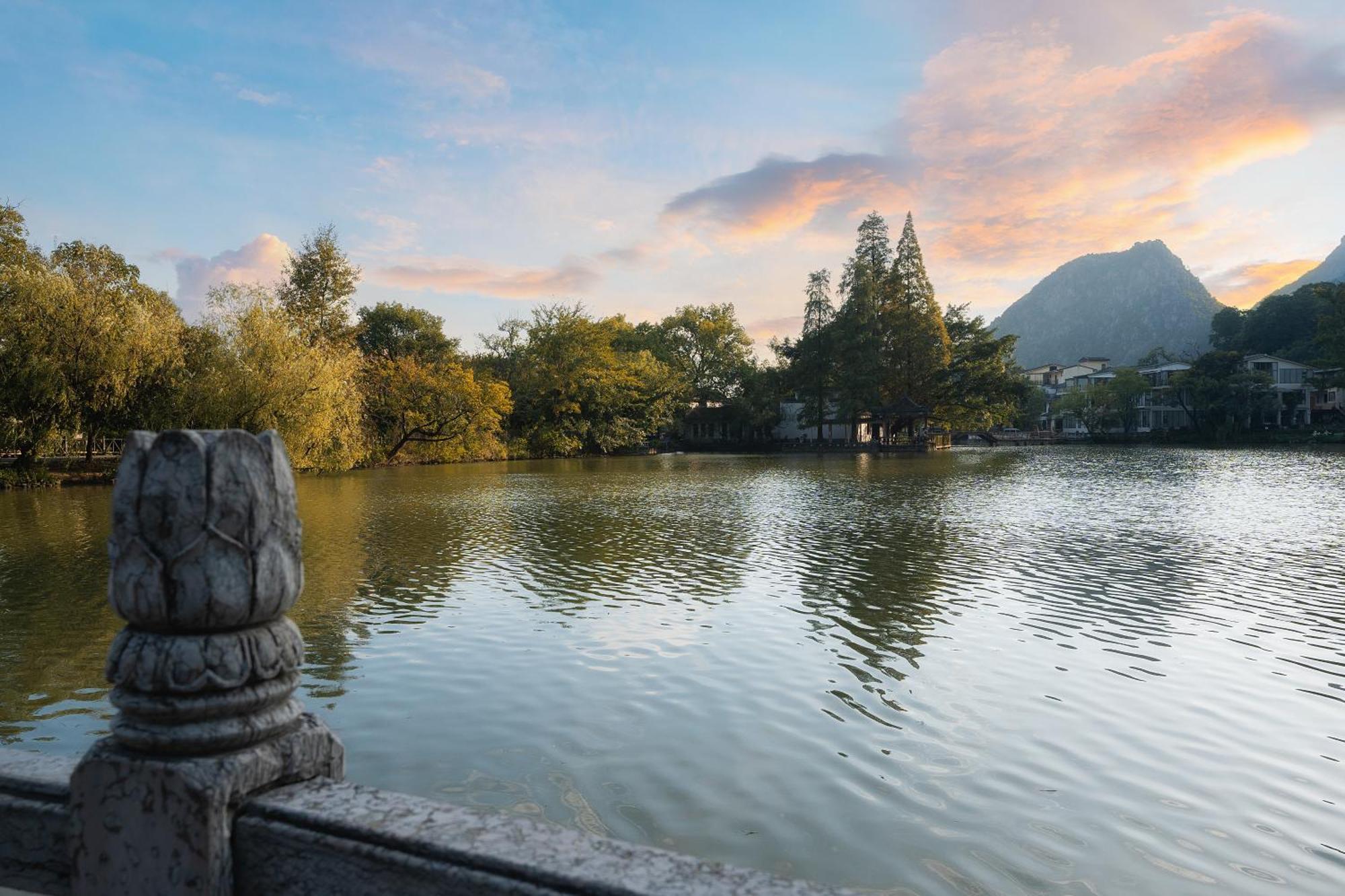 Guilin Village Creek Inn-Free Private Car Pick Up Station Stay 3 Nights Dış mekan fotoğraf